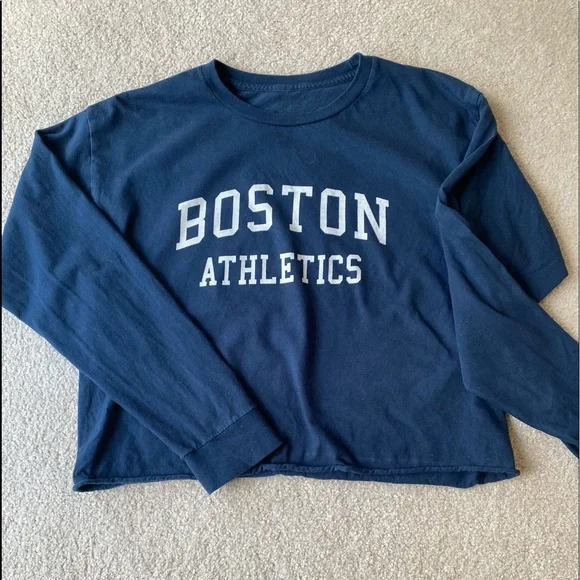 Brandy Melville Tops Brandy Melville Boston Athletics Top Euc Poshmark